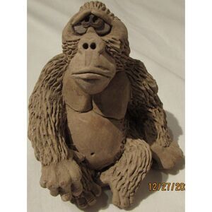 Artesania Rinconada gorilla monkey figurine statue
